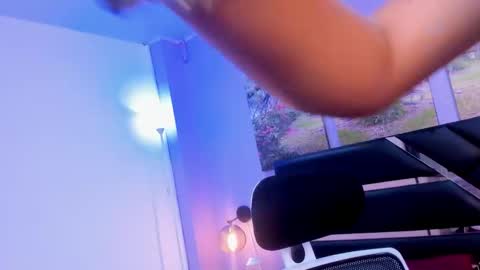 Kimberly Villalobos online show from 03.01.25