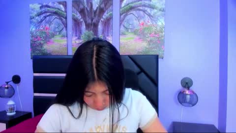 Kimberly Villalobos online show from 09.18.25