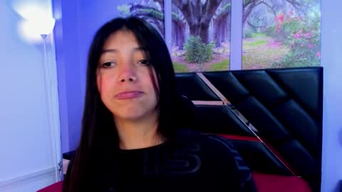 Kimberly Villalobos online show from 10.09.25