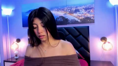 Snapshot of kimberlyvillalobos chatting on 02.18.26 Kimberly Villalobos online show from 02.18.26