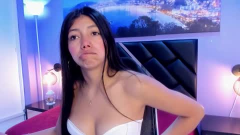 Snapshot of kimberlyvillalobos chatting on 02.24.26 Kimberly Villalobos online show from 02.24.26