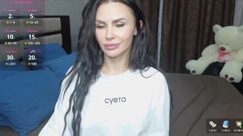 KIm online show from 12.08.24