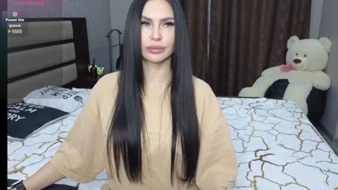 KIm online show from 12.22.24