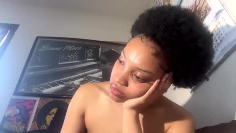 Kimi online show from 02.18.25