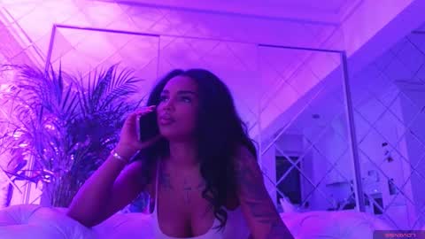 Kim online show from 12.15.25