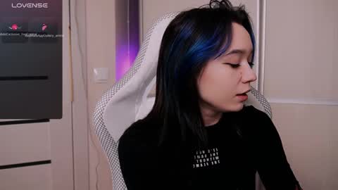 Snapshot of kimiko_luv chatting on 05.01.26 Kimiko online show from 05.01.26