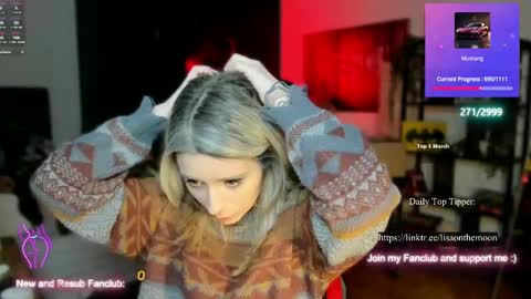 Snapshot of kimilee22 chatting on 03.02.25 Wolfs Girl online show from 03.02.25