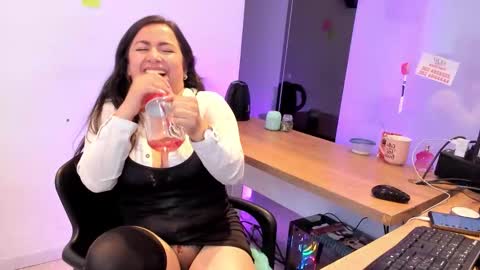 Camila online show from 09.20.25