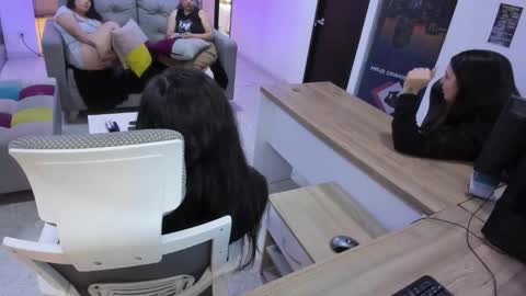 Camila online show from 12.17.25