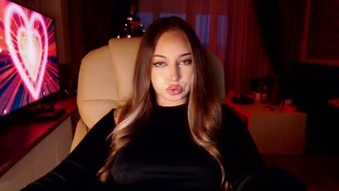 Kim Lee  online show from 12.24.24