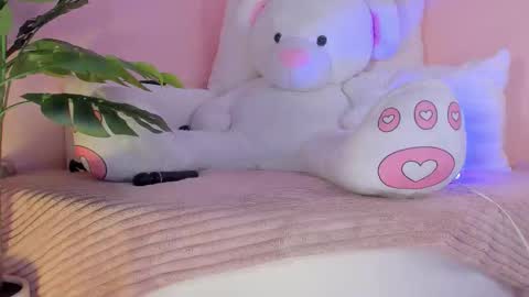 Kim  online show from 12.17.25