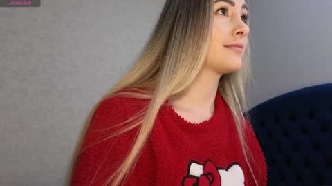 Snapshot of kimmie_ chatting on 03.12.25 Kimmie online show from 03.12.25