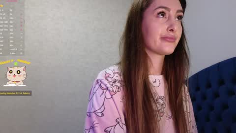 Snapshot of kimmie_ chatting on 10.20.25 Kimmie online show from 10.20.25