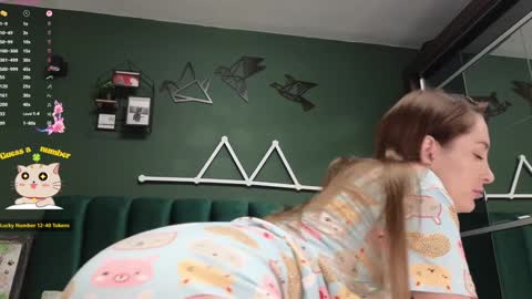 Kimmie online show from 12.02.25