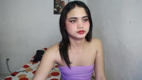 kim ejara online show from 01.11.25