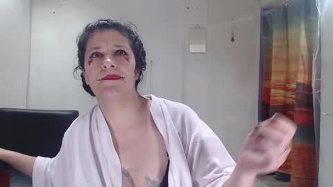 Kimmy online show from 10.13.25