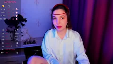 Hazel online show from 12.05.25