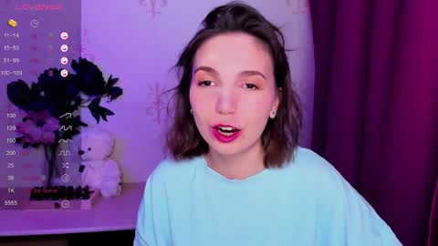 Hazel online show from 02.23.26