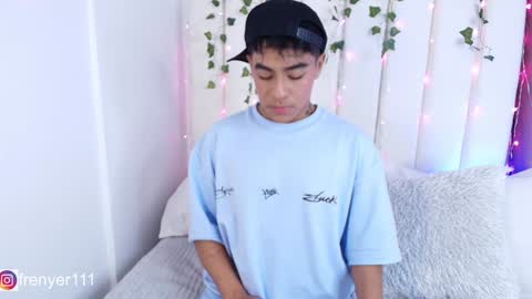 king  help me reach 100 likes online show from 01.05.25