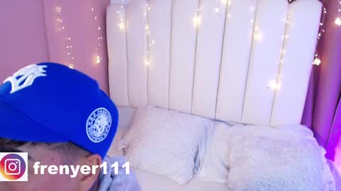 king  help me reach 100 likes online show from 02.21.25