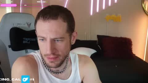 Snapshot of king_cal_ chatting on 12.08.24 king_cal_ online show from 12.08.24