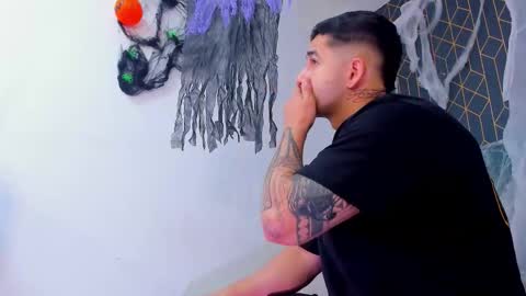 Angel Falconer online show from 10.19.25