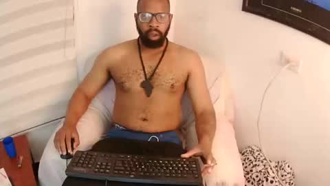 Snapshot of king_mallik chatting on 09.11.25 Malik online show from 09.11.25