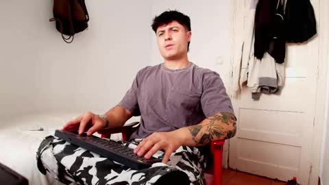 The Best Master online show from 10.24.25