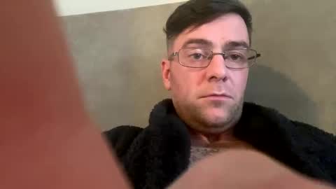 Snapshot of king_o107 chatting on 03.10.26 king_o107 online show from 03.10.26