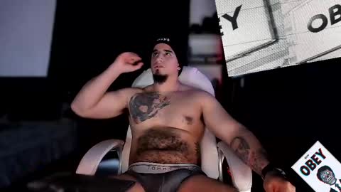 King Bear online show from 02.09.25