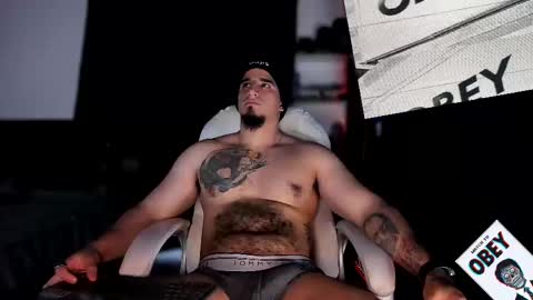 King Bear online show from 02.16.25