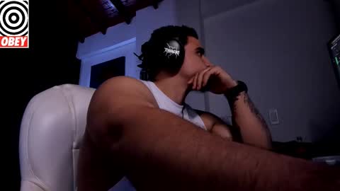 King Bear online show from 10.01.25