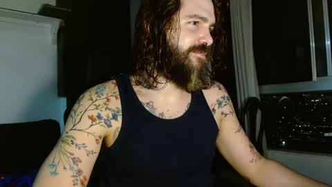 Snapshot of kingcat420 chatting on 11.12.25 Jake online show from 11.12.25