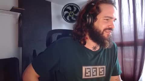 Snapshot of kingcat420 chatting on 11.27.25 Jake online show from 11.27.25