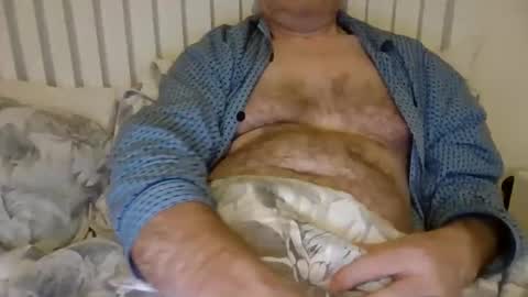 Snapshot of kingdonn1 chatting on 11.05.25 Don online show from 11.05.25