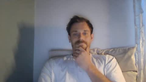 Snapshot of kingharold92 chatting on 06.15.26 kingharold92 online show from 06.15.26