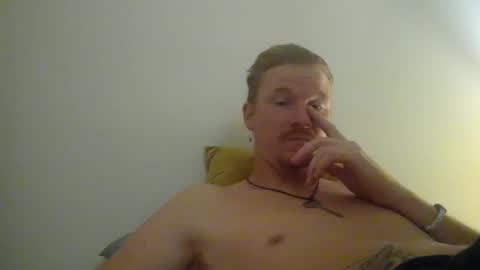 Kinglegg online show from 01.03.25