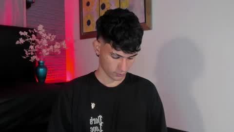  A L E X  online show from 12.25.24