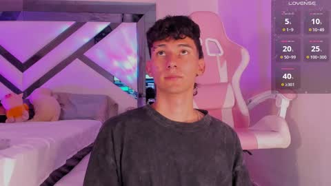  A L E X  online show from 01.10.25