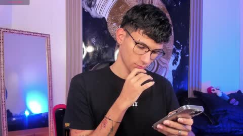  A L E X  online show from 04.02.26