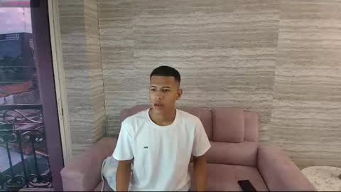 sebastian online show from 10.11.25