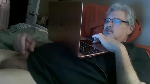 kingtongue10 online show from 01.19.25