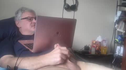 kingtongue10 online show from 03.11.26