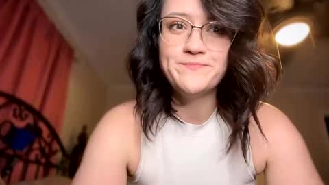 Snapshot of kinkbitch25 chatting on 12.25.24 Kinkbitch online show from 12.25.24