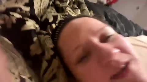 Snapshot of kinkbitch25 chatting on 01.01.25 Kinkbitch online show from 01.01.25