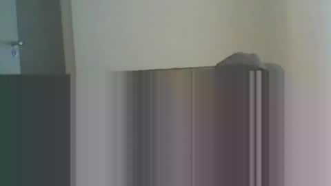 Snapshot of kinkcrystaldude chatting on 10.17.25 Tom Hardmen online show from 10.17.25