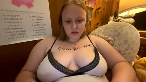 kinkikittiekat online show from 01.20.25