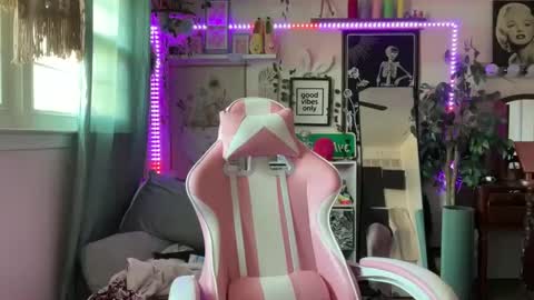 Snapshot of kinkilexixxx chatting on 02.28.25 Lexi Onlyfans online show from 02.28.25