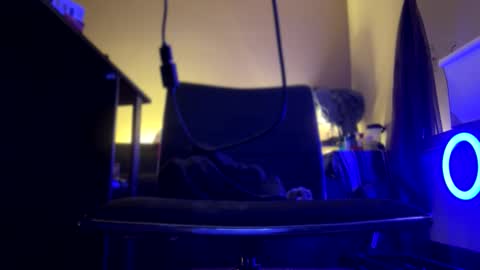 KinkPLAY9 online show from 11.17.25