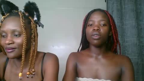 kinky_aria online show from 09.26.25